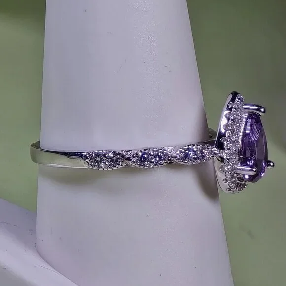 Pear-Cut Simulated Alexandrite & CZ Sterling Silver Ring Size 9 (NWOT)‎ - Picture 3 of 7